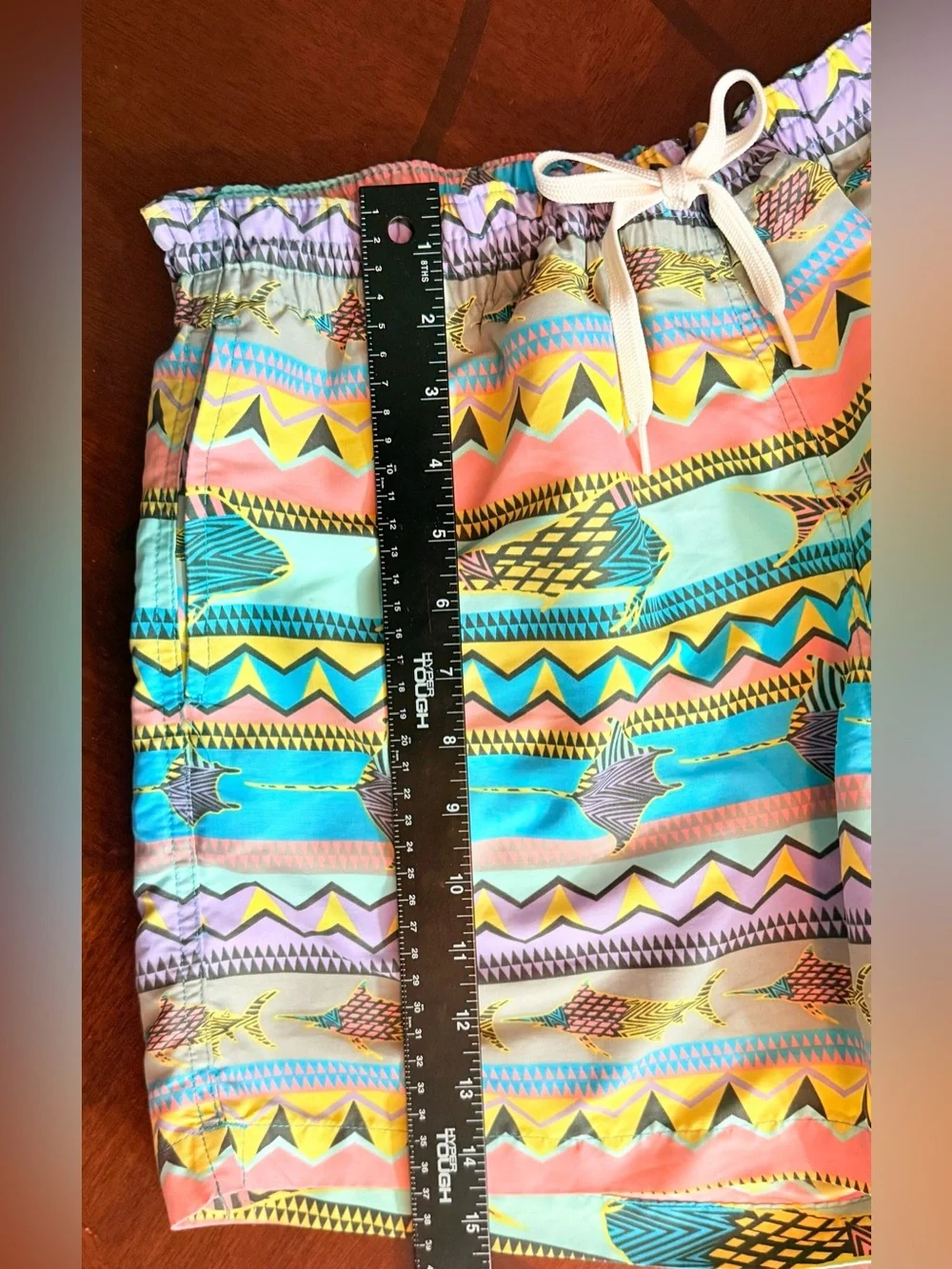 chubbies bright aztec